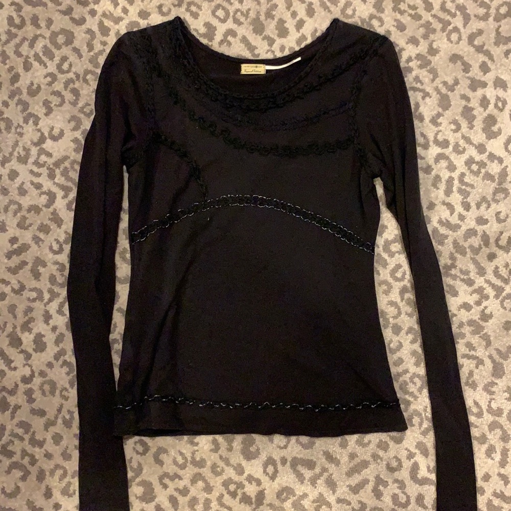 Max Studio long sleeved shirt
